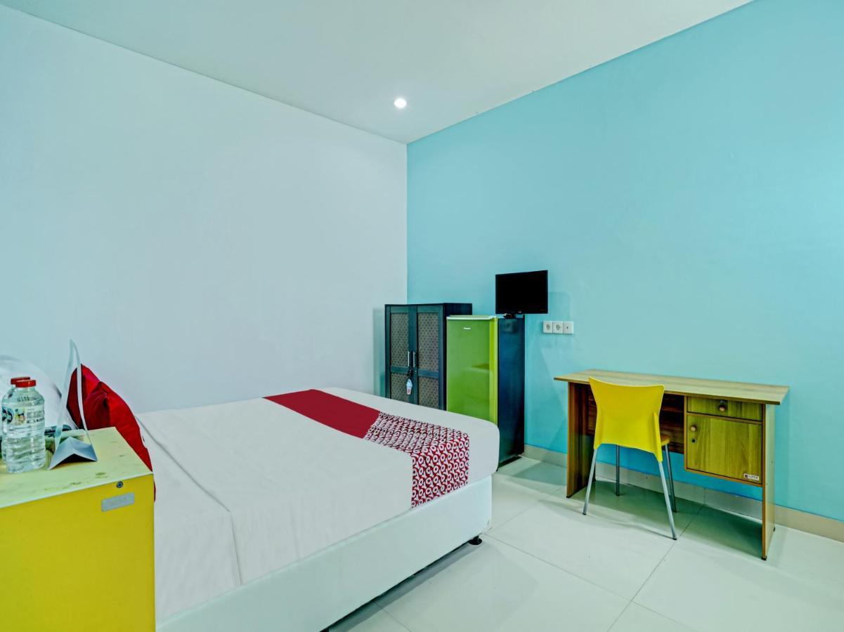 Oyo 3856 Tizta Suites Bali Санур Екстер'єр фото