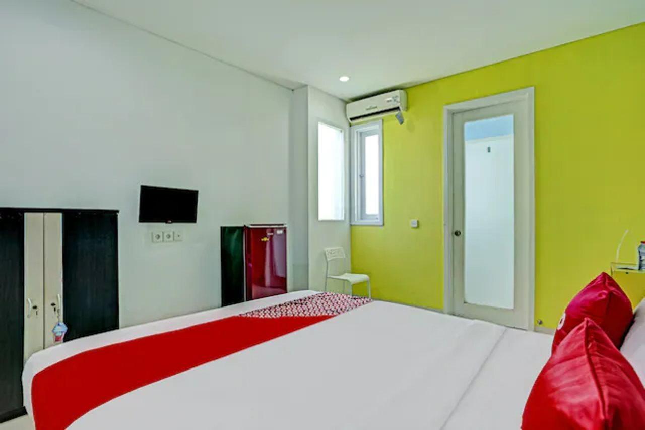 Oyo 3856 Tizta Suites Bali Санур Екстер'єр фото